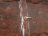 Dettaglio del colore e della patina dello stipo.