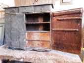 Credenza antica modenese da restaurare