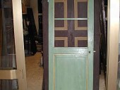 La Porta vecchia a giorno rilaccata ed anticata.