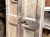 Porta antica laccata da restaurare
