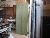 Vista posteriore della porta restaurata