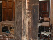 Il portone antico allungato