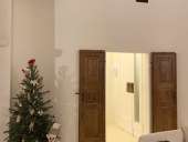 Una delle porte restaurate matericamente