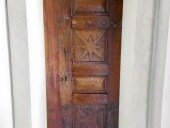 La porta antica collocata