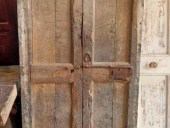 Porta antica prima del restauro