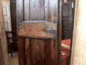 Antica porta rustica restaurata