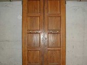 Vecchio portone in rovere (quercia).