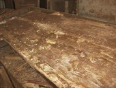 Interventi su uno dei battenti del portoncino pedonale