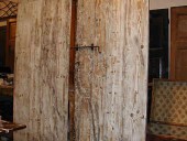 Le due porte in shabby Chic.