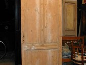 La porta prima della finitura in shabby.