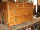 Cassettone shabby; il cassettone prima del restauro e trasformazione in shabby