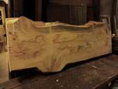 Tavola di legno grezzo pre restauro